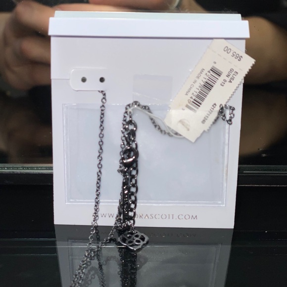 NEW! Kendra Scott Black / Gunmetal Elisa Necklace - Picture 4 of 4